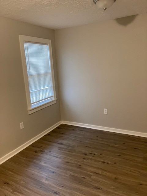 4721 Grand Ave #1 - Photo 7 of 8