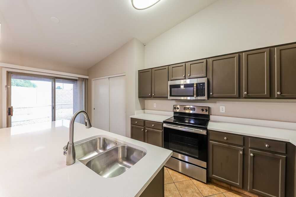 22381 N 107th Dr - Photo 6 of 16