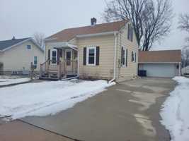 featured image of 605 Pierce Ave #1