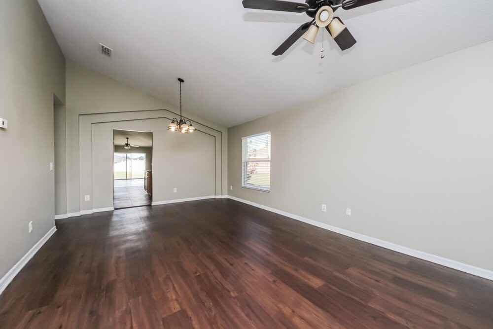 2706 Eagle Canyon Dr S - Photo 3 of 16