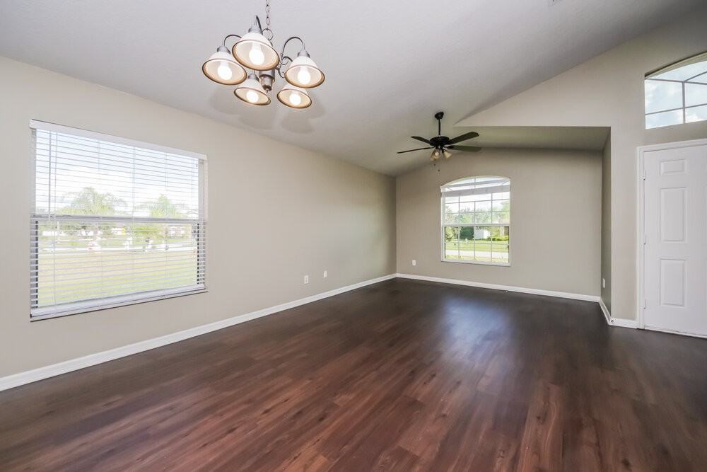 2706 Eagle Canyon Dr S - Photo 4 of 16