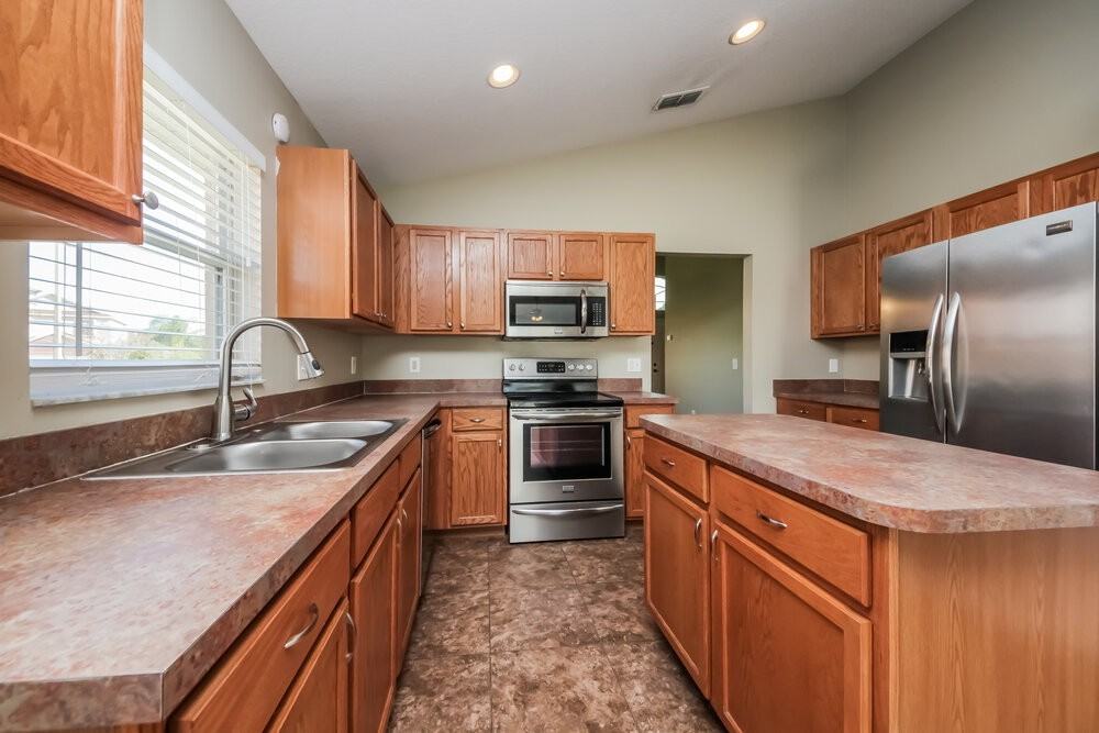 2706 Eagle Canyon Dr S - Photo 6 of 16