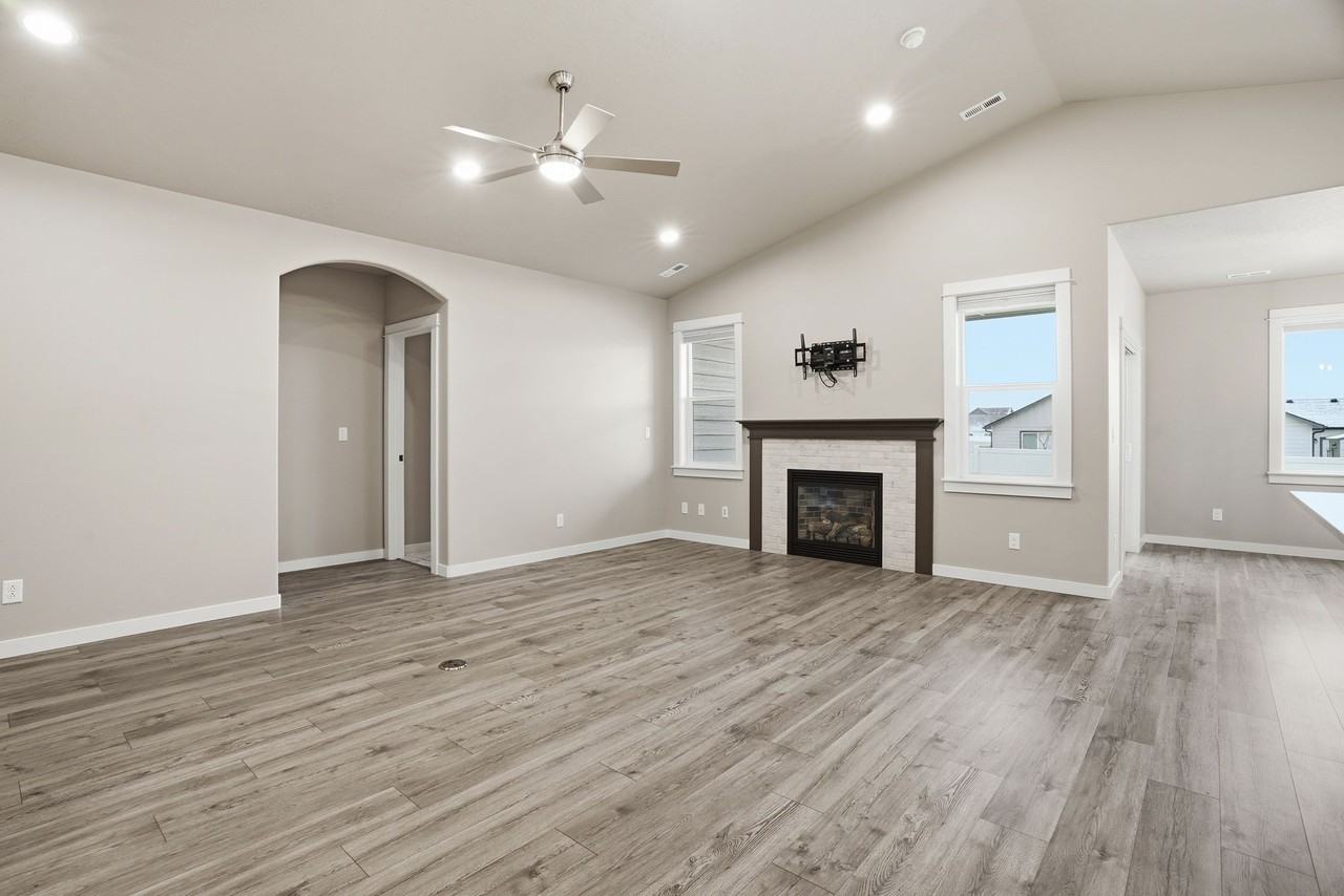 4268 N May Ella Loop #1 - Photo 4 of 28