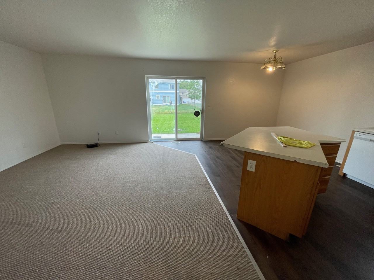 913 Dimaggio Dr #B - Photo 7 of 18