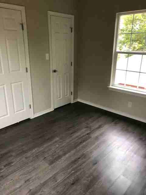 223 S Buffalo Ave Apt C #1 - Photo 4 of 10