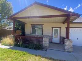 featured image of 1013 Eagle Ln #NA