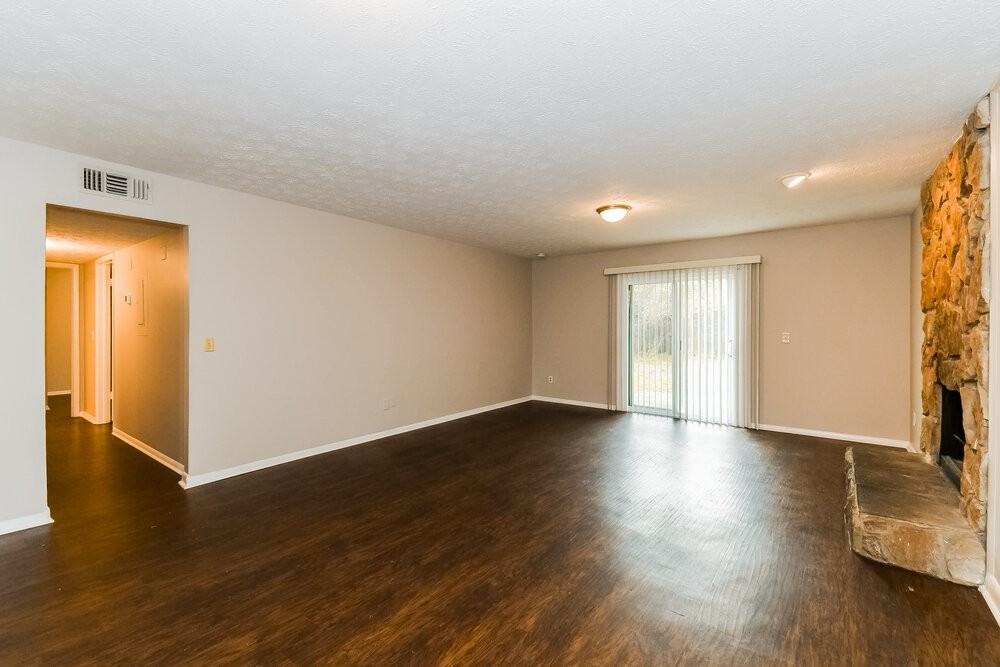 7269 Sharbeth Dr S - Photo 4 of 19