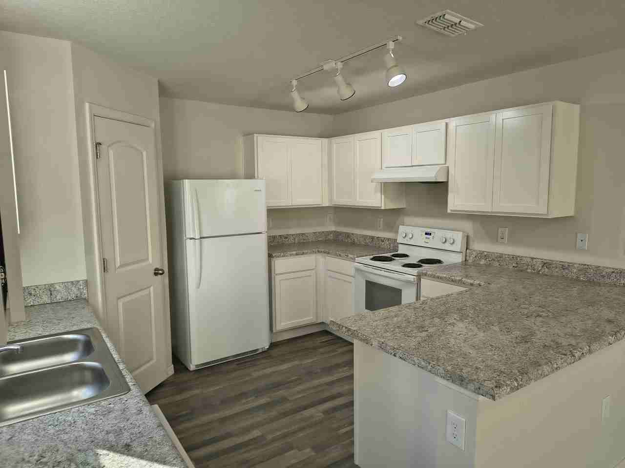 275 Hyacinth Court New 2025 #1 - Photo 5 of 26