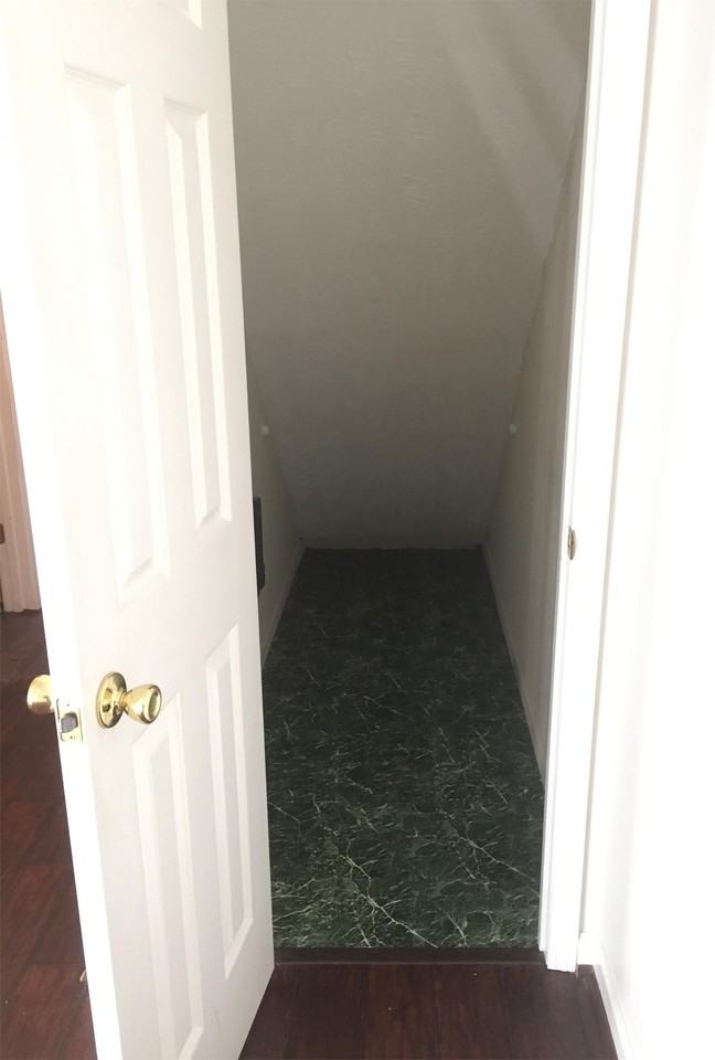 103 Stonetree Dr #1 - Photo 2 of 14