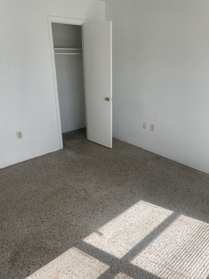 Oak Haven Villas - Photo 6 of 22