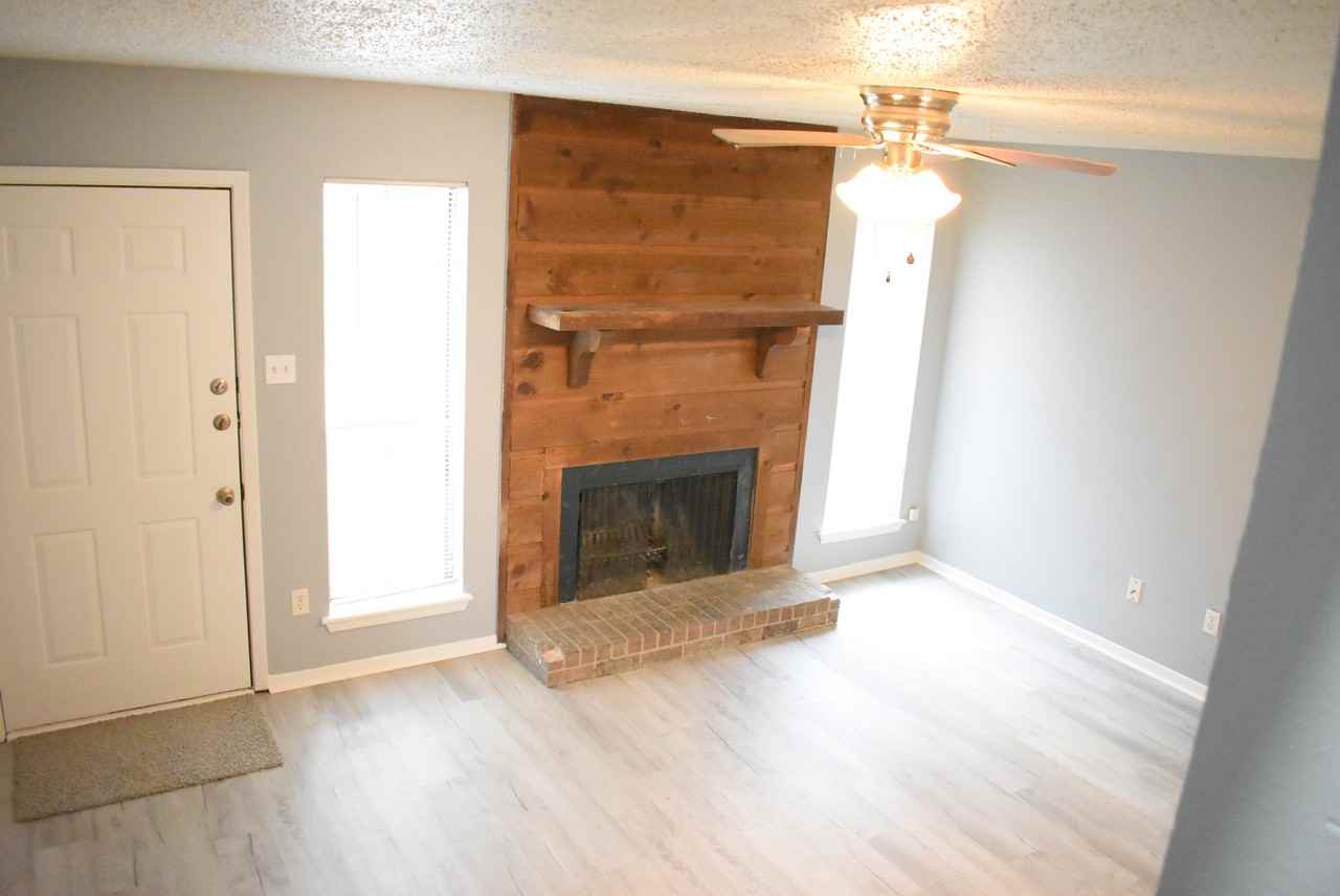 3230 Pearl St #1 - Photo 4 of 45