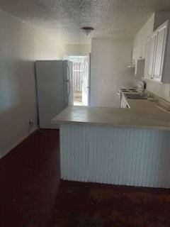 445 Charleston St Se #D - Photo 2 of 8