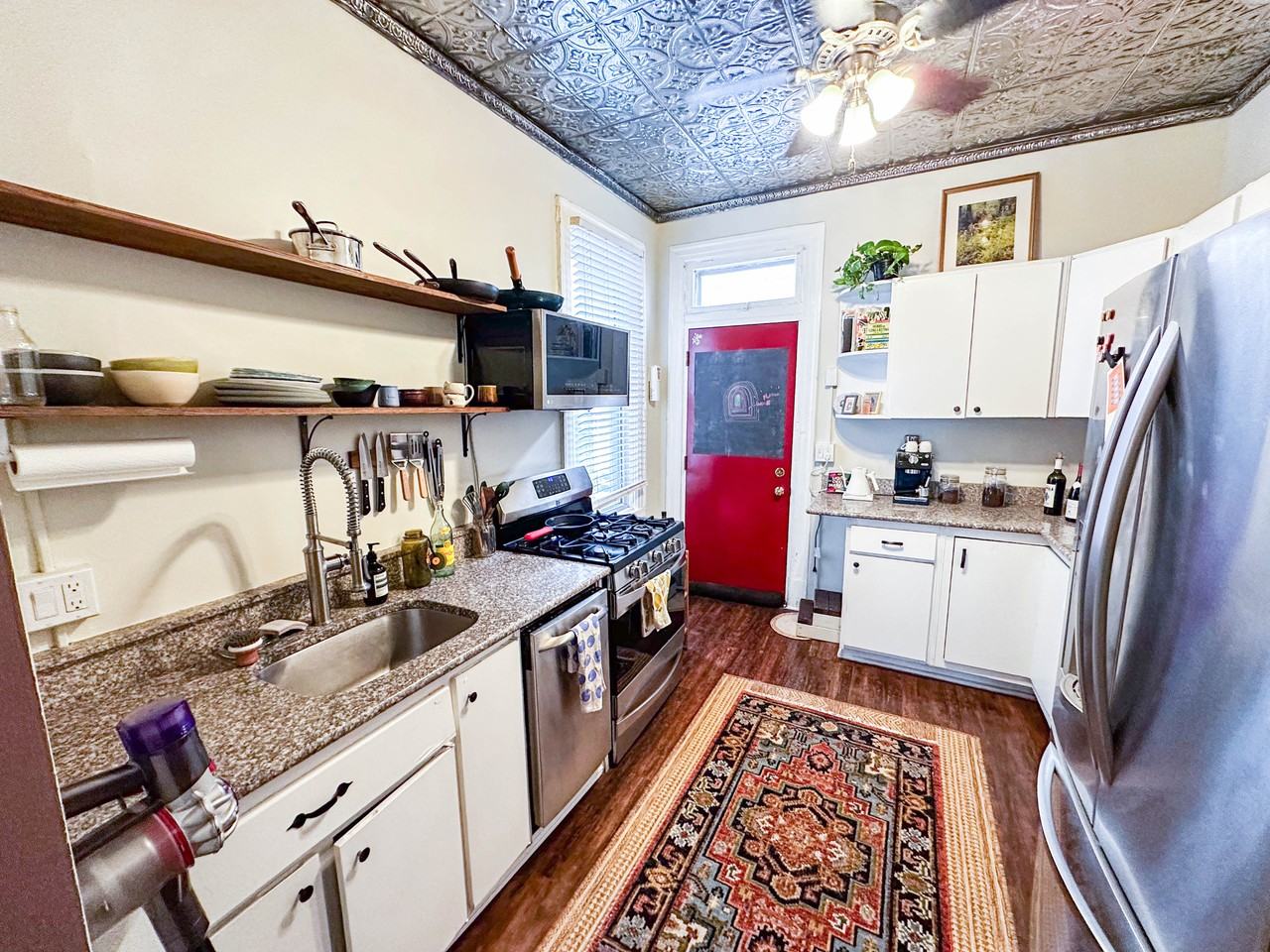 276 46th St - Photo 7 of 26