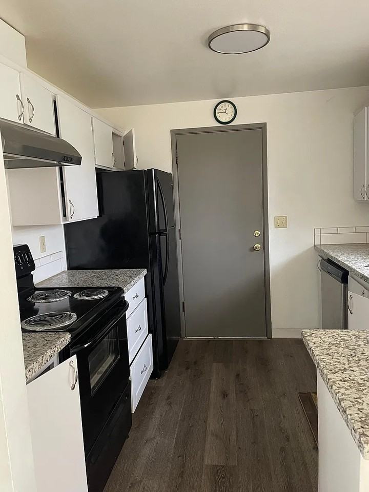 16880 Sw Cambridge Ct - Photo 4 of 14