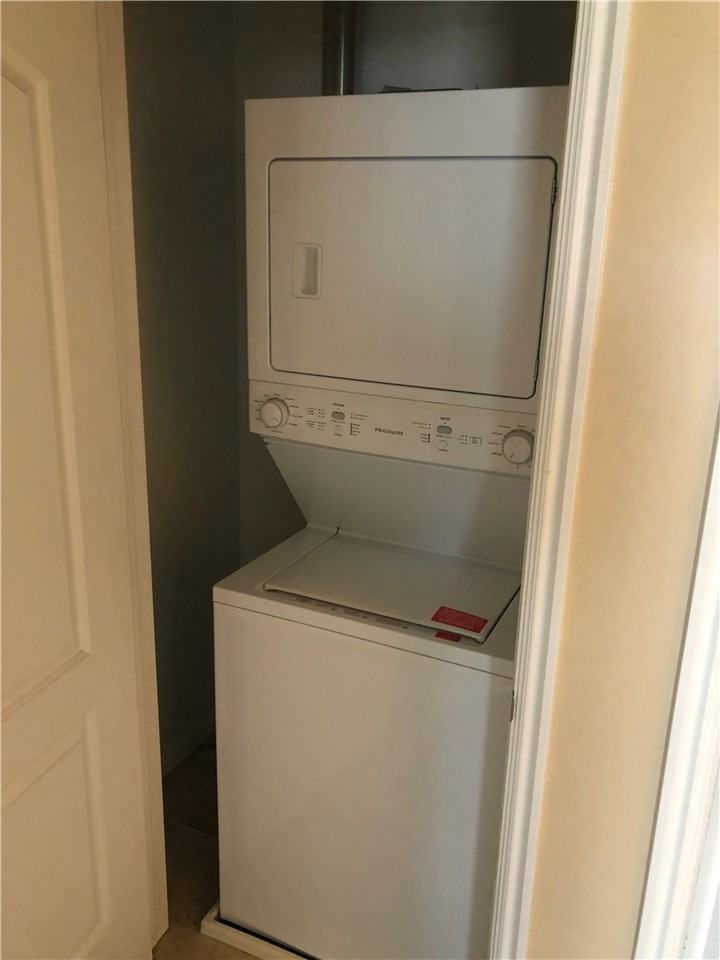 174 W Finlay Dr - Photo 7 of 10