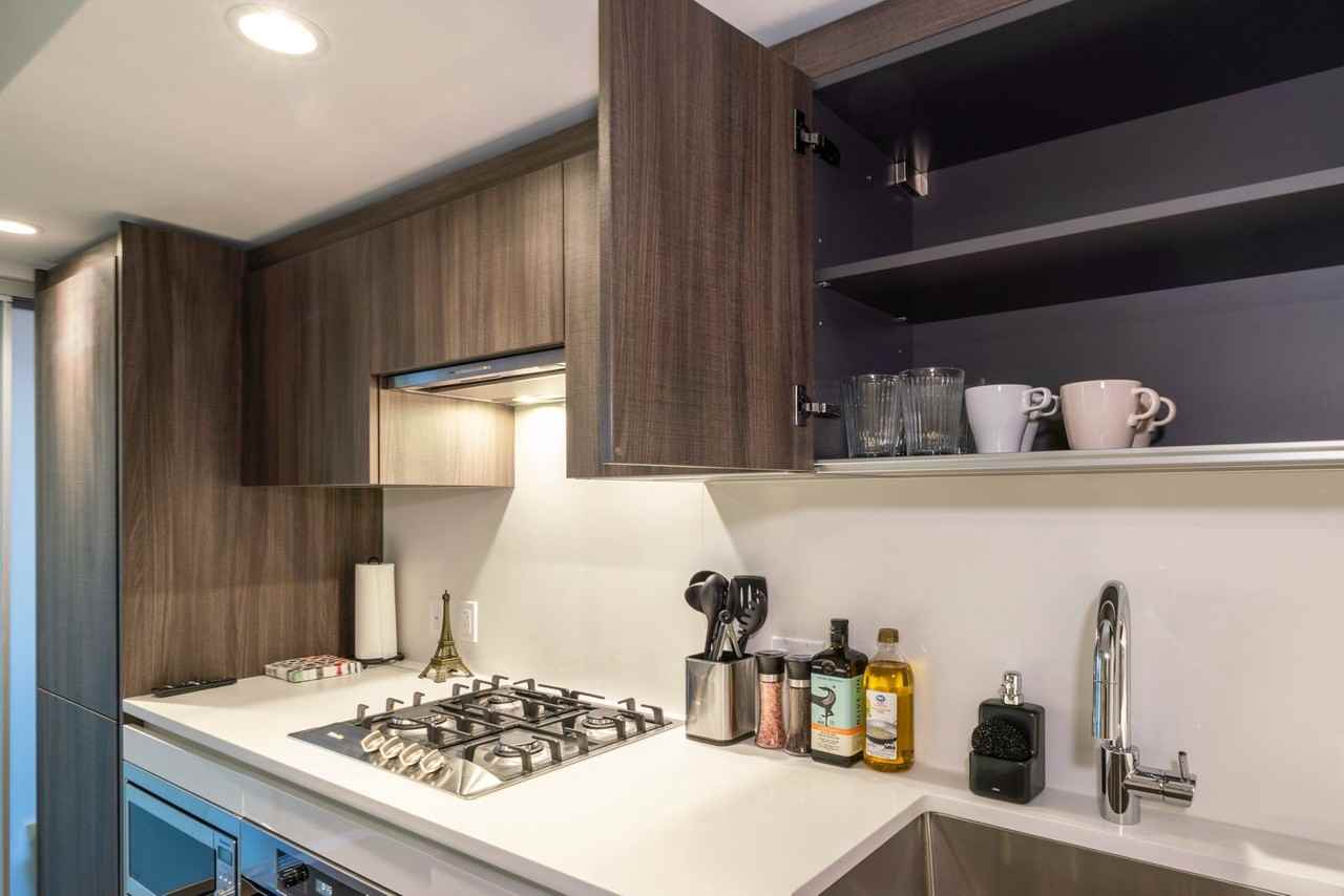 6328 Number 3 Road - Photo 7 of 9