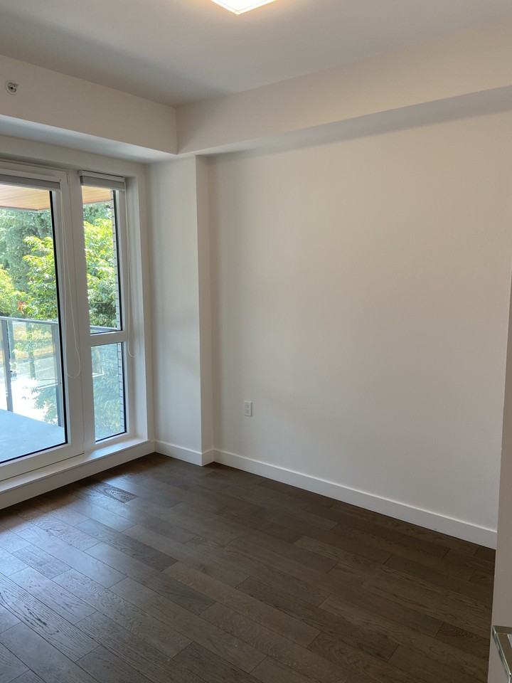 5383 Cambie Street #222 - Photo 5 of 12