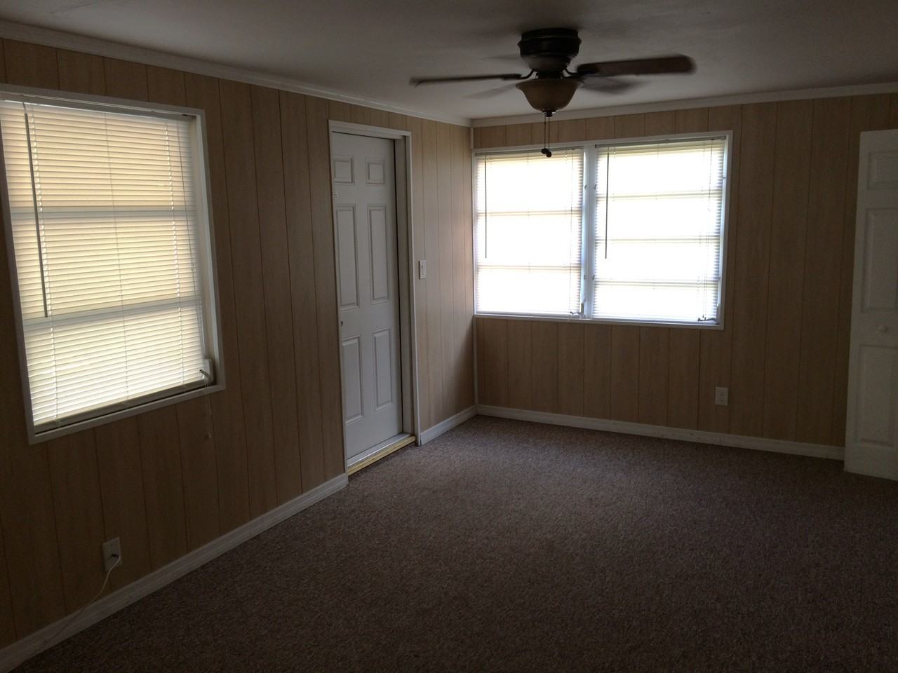 772 73rd Ave N #772 - Photo 5 of 10