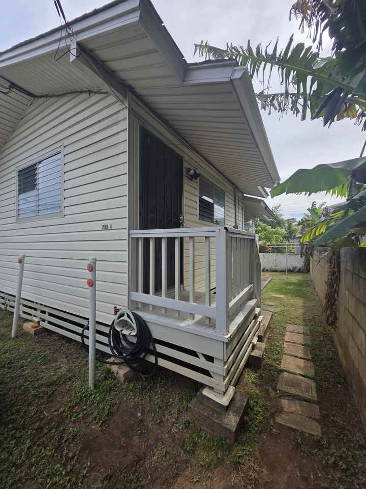 255 Maluniu Ave #3 - Photo 2 of 10