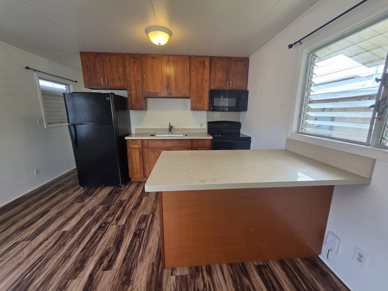 255 Maluniu Ave #3 - Photo 5 of 10