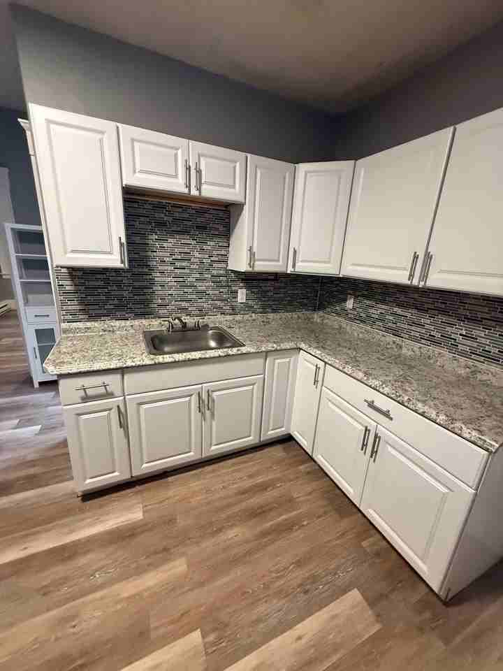 18 Oak Hill Ave #3F - Photo 7 of 15