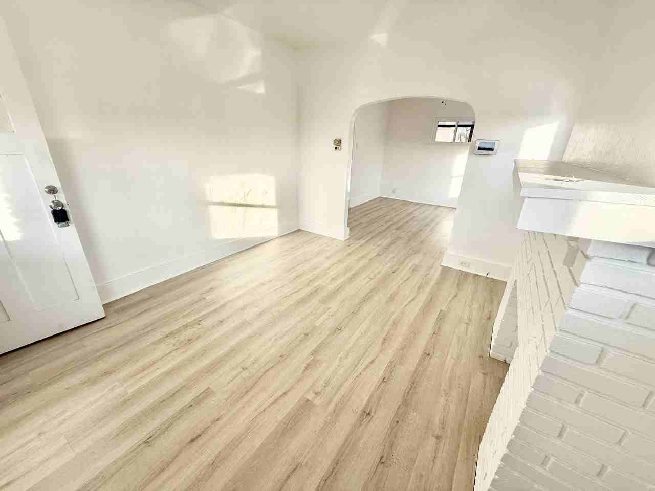 2413 Milburn St #1 - Photo 3 of 13