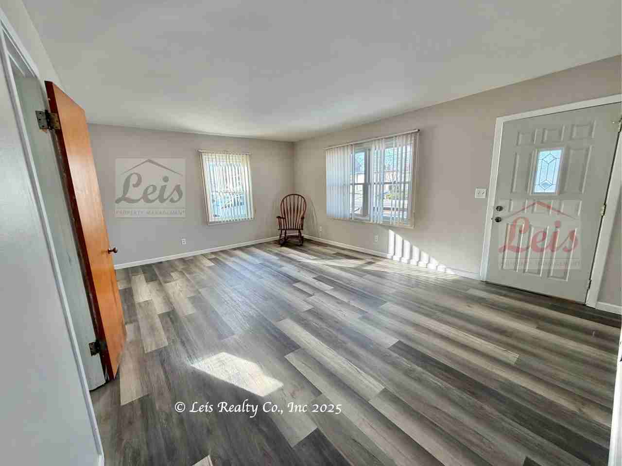 205 N Mill St #1 - Photo 3 of 20