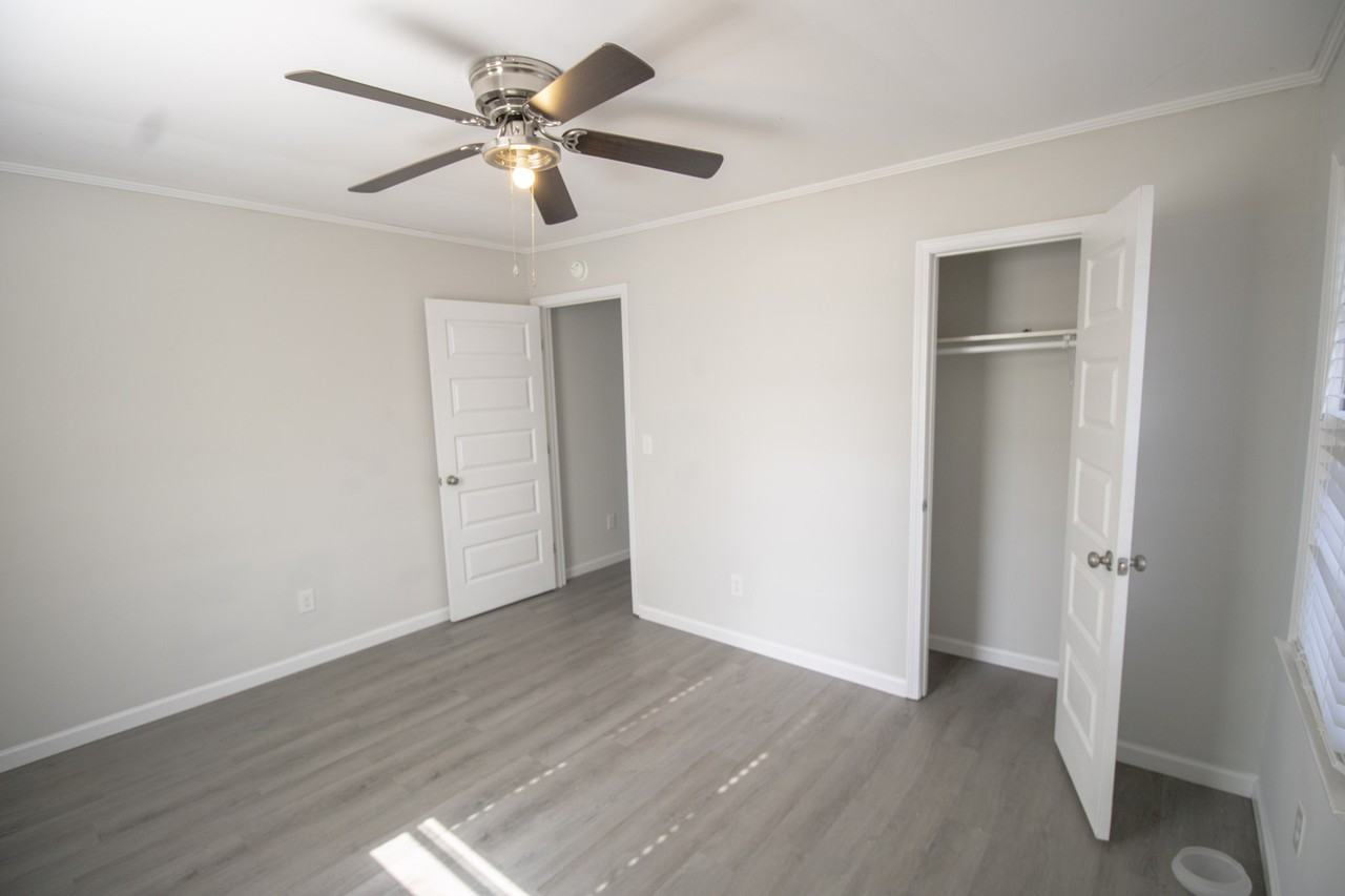 517 E Main St #1 - Photo 4 of 9