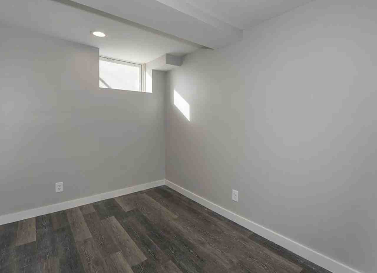 3307 Webster St - Photo 4 of 19