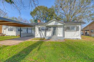 1606 E Taylor Lake Cir #1 - Photo 1 of 1