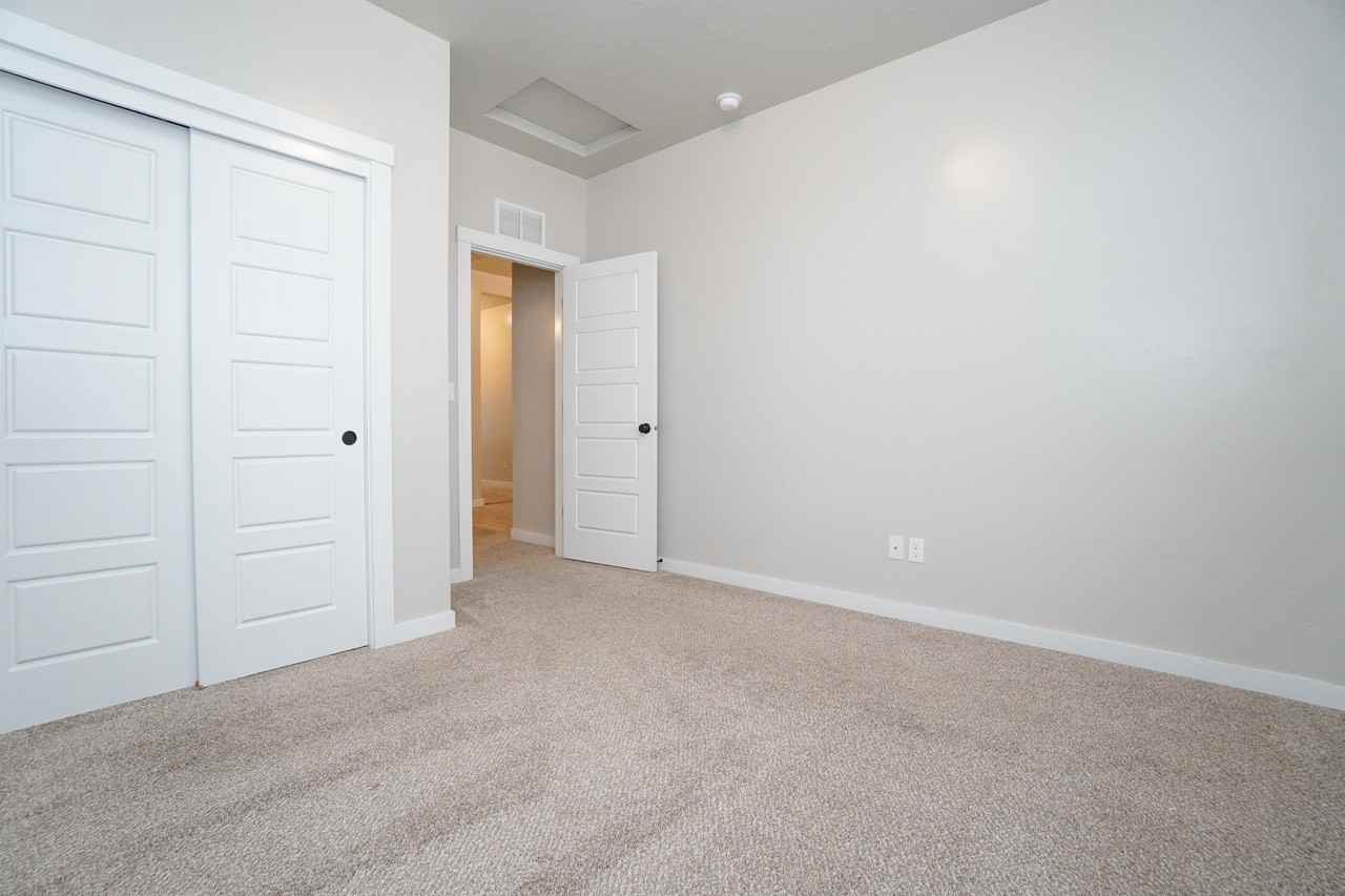 1187 W Davenport St #1 - Photo 6 of 31