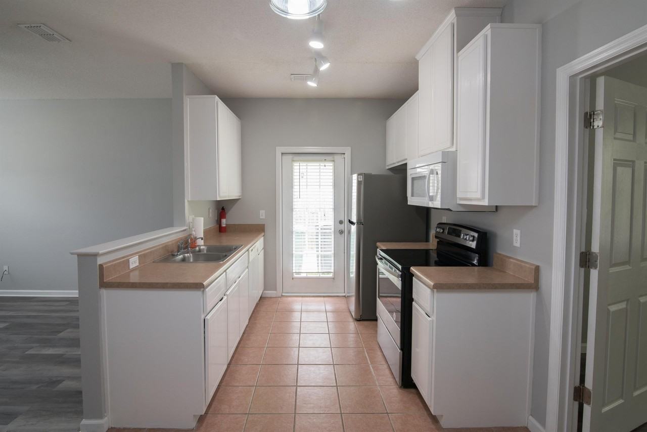 1465 Nena Hills Ct #1 - Photo 7 of 26