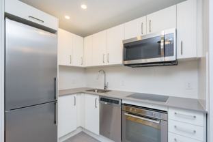 110 Oriole Parkway - Photo 1 of 1