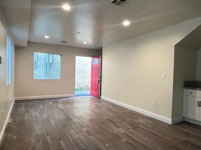 213 211 - 213 1/2 E 84th Place - 213 1/2 #213-1-2 - Photo 5 of 22