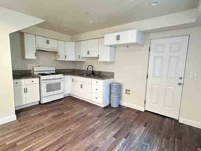 213 211 - 213 1/2 E 84th Place - 213 1/2 #213-1-2 - Photo 6 of 22