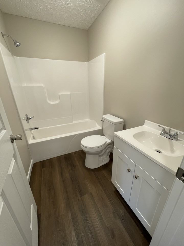 1340 Cumberland St #1 - Photo 5 of 9