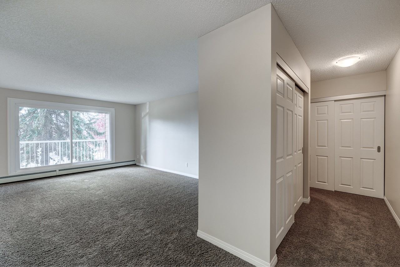 Huntington Place - Photo 6 of 19