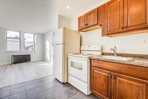 featured image of 525 Washington Ave #2