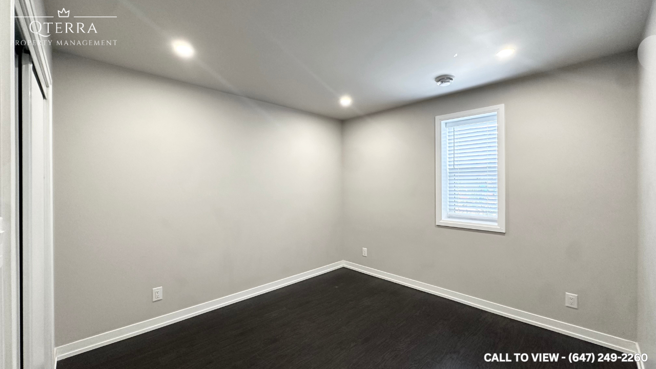 8 York St W - Photo 5 of 20