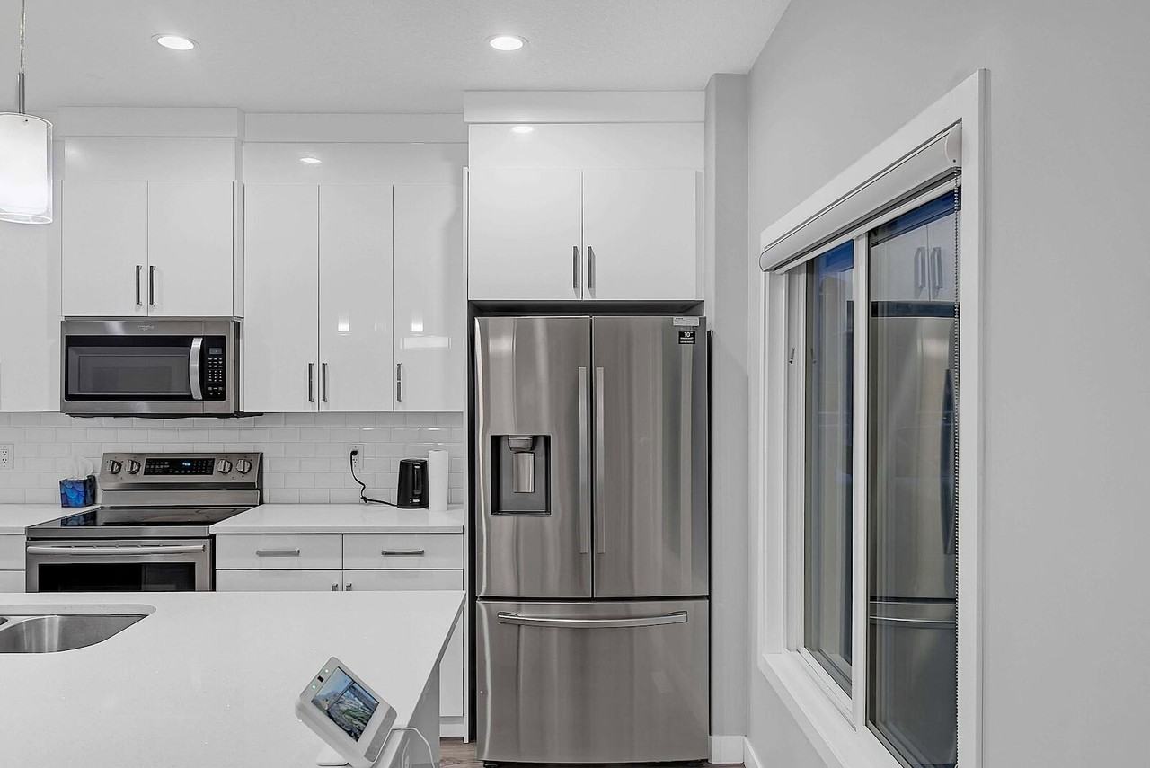 9364 Cooper Bend Sw - Photo 3 of 30