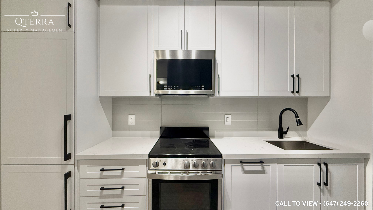 329-2450 Old Bronte Rd, Oakville, Ontario L6M 5P6 - Photo 2 of 7