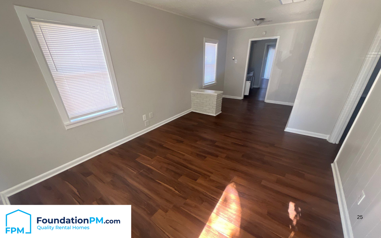 2292 Redwood Ave #1 - Photo 6 of 18