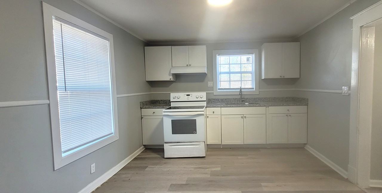 4302 Hilltop Rd #1 - Photo 6 of 15