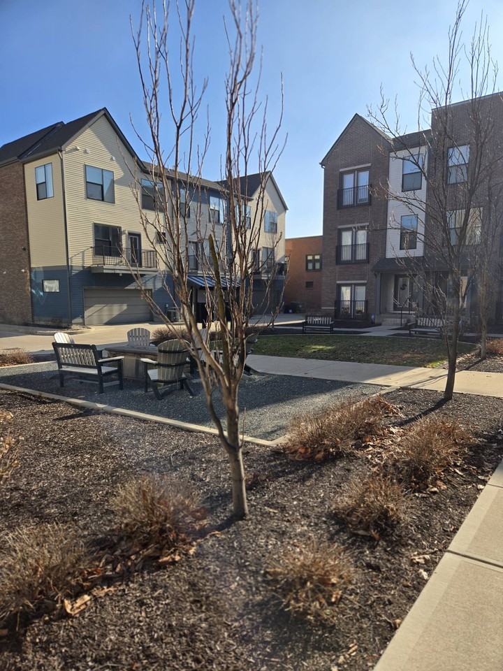 1876 Mcquat Pl #1 - Photo 3 of 28