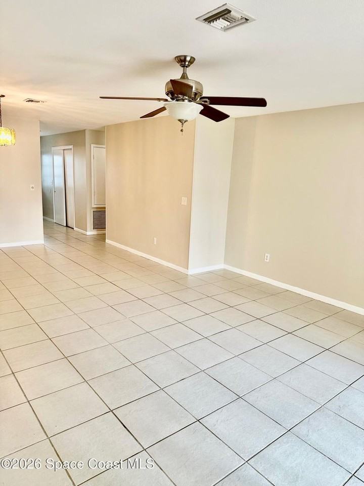 335 Paradise Blvd #73 - Photo 3 of 11