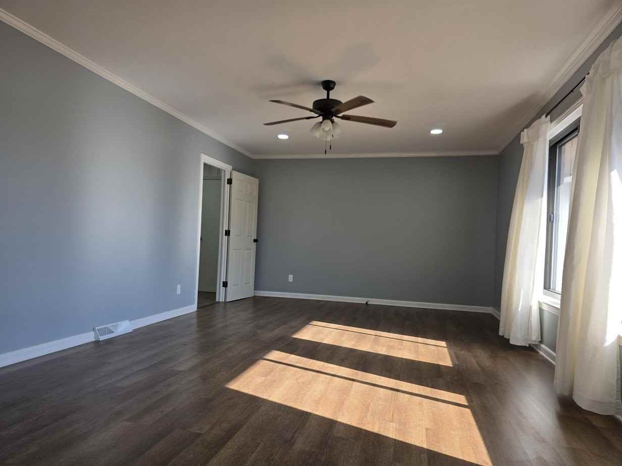 102 Stewart St Nw #1 - Photo 3 of 11