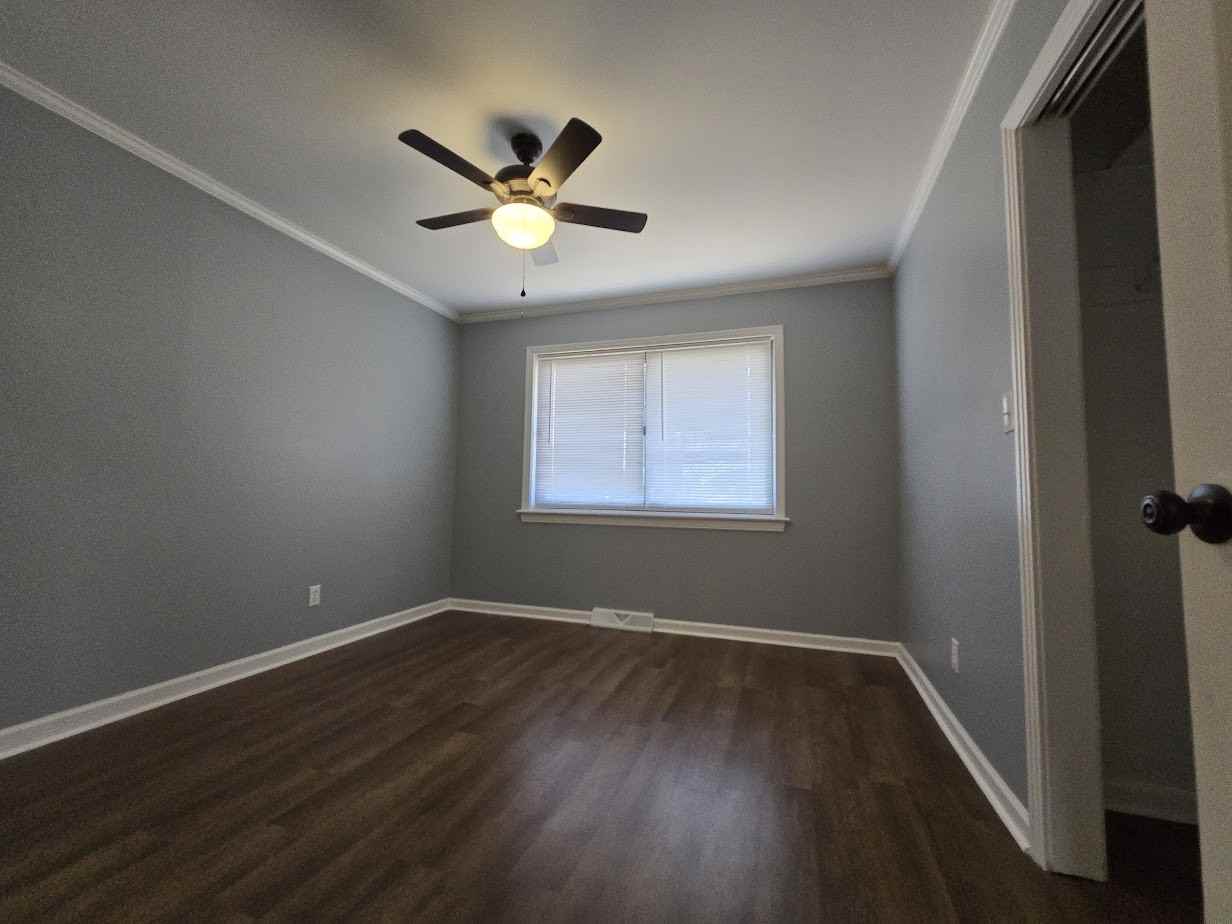 102 Stewart St Nw #1 - Photo 6 of 11