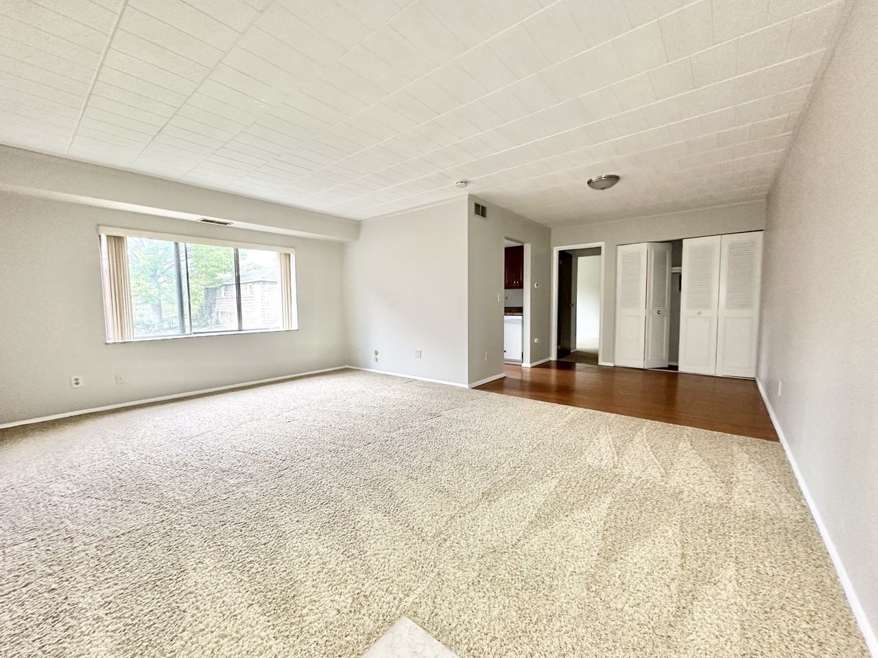 901 Lewis AvenueApt. 202 #202 - Photo 2 of 17