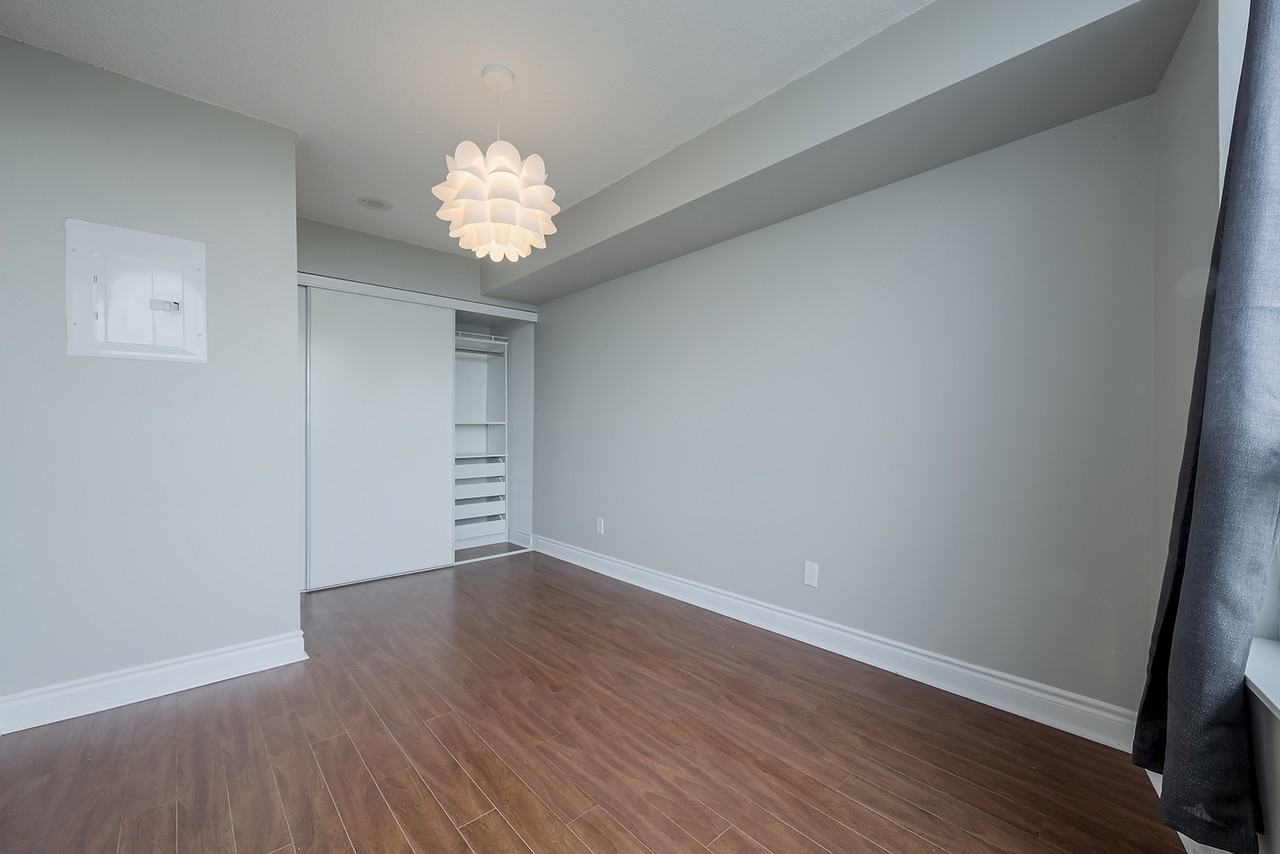 15 Apartment Building #2607 - Photo 4 of 10