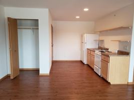 featured image of 1875 W Pine St #214